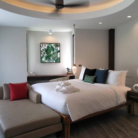 Tungtong Beach Villas Thap Sakae Екстериор снимка