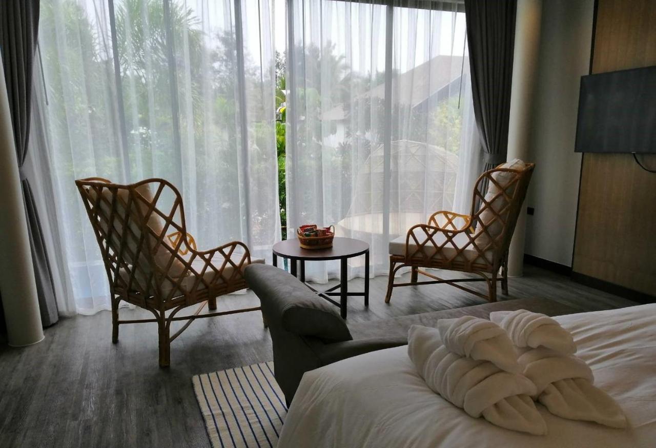 Tungtong Beach Villas Thap Sakae Екстериор снимка