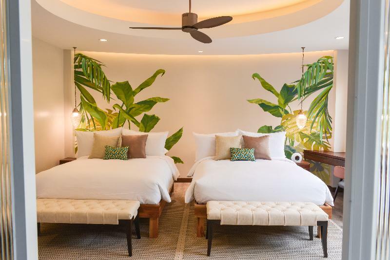 Tungtong Beach Villas Thap Sakae Екстериор снимка