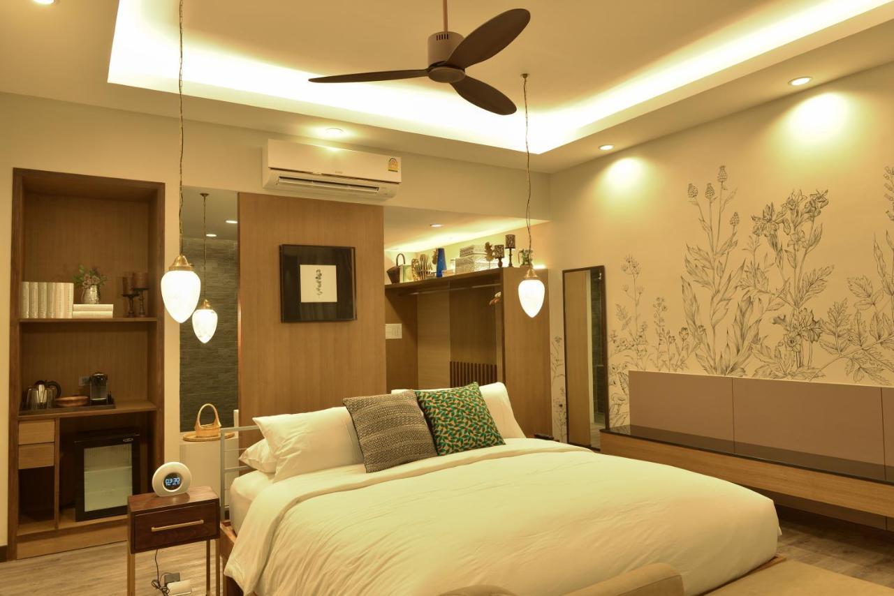 Tungtong Beach Villas Thap Sakae Екстериор снимка